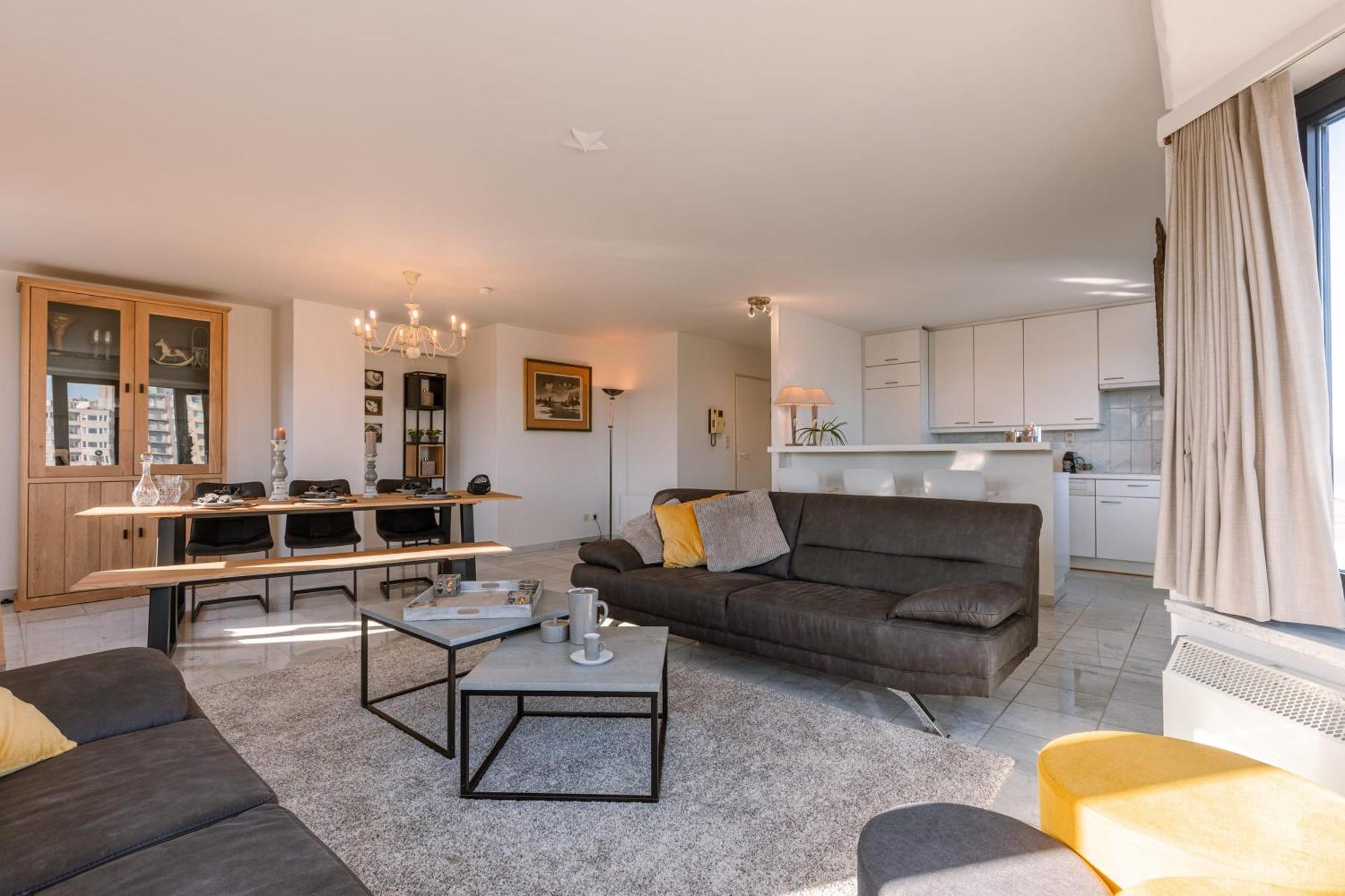 Huswell - Spacious & Modern Sea View Apartment With Garage Oostende Buitenkant foto